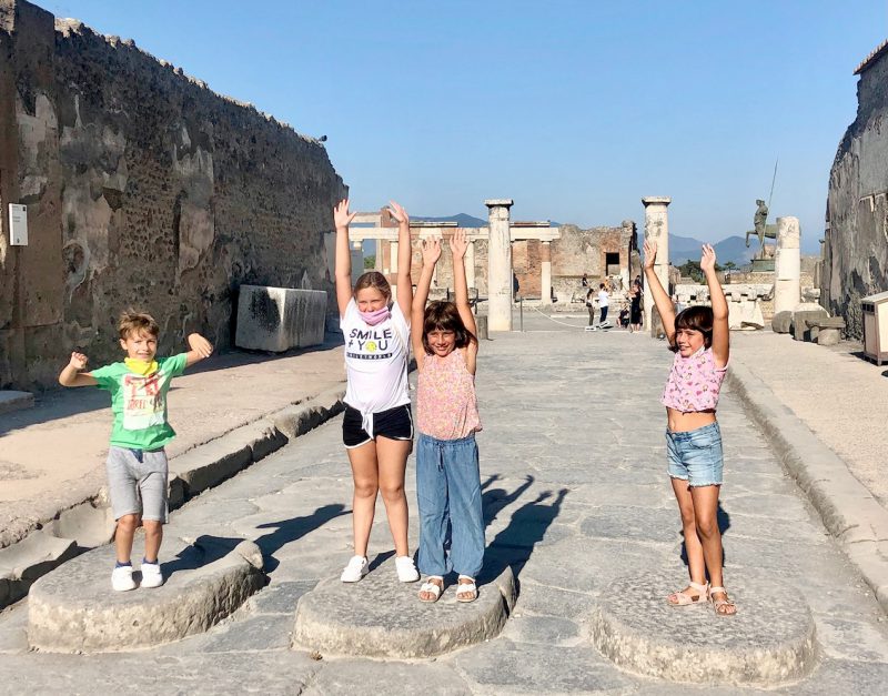 Pompeii For Kids Guided Tour 2,5 Hours - Tour Guide Pompei